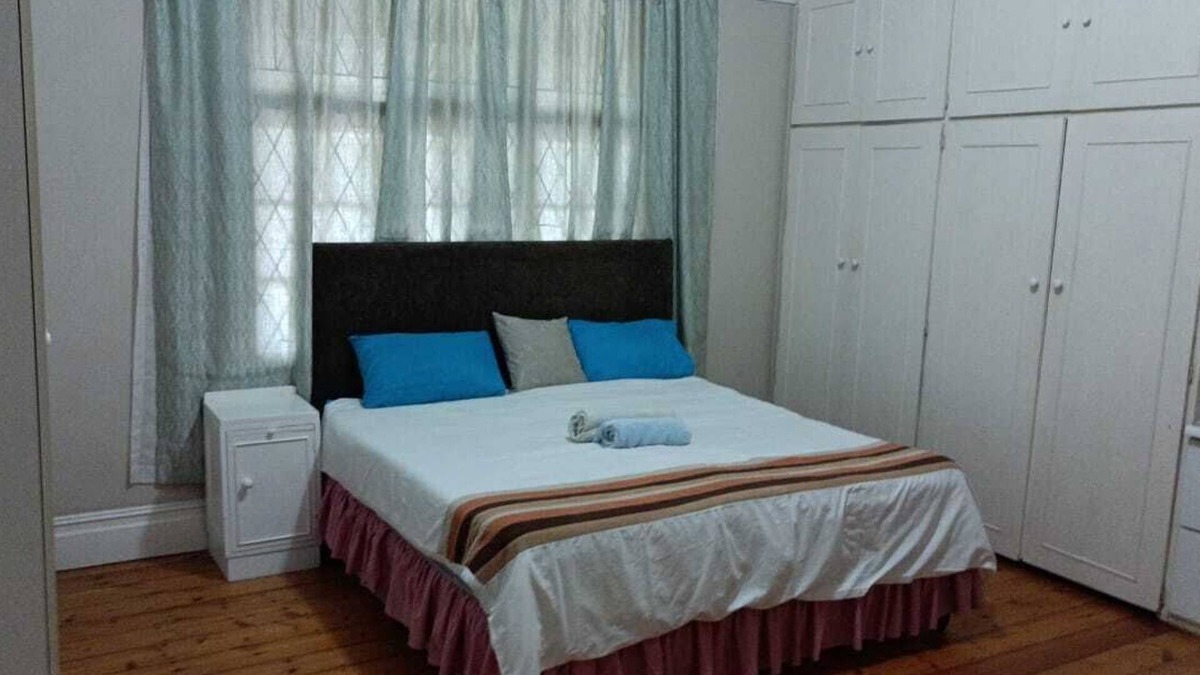 Scottsville House | Cosy Holiday Home close to Golden Horse Casino PMB