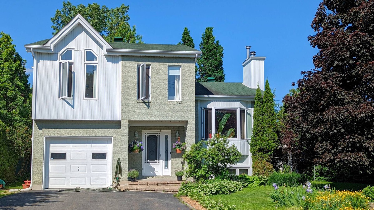 Bromont House | Cosy house 3 minutes from Bromont ski slopes