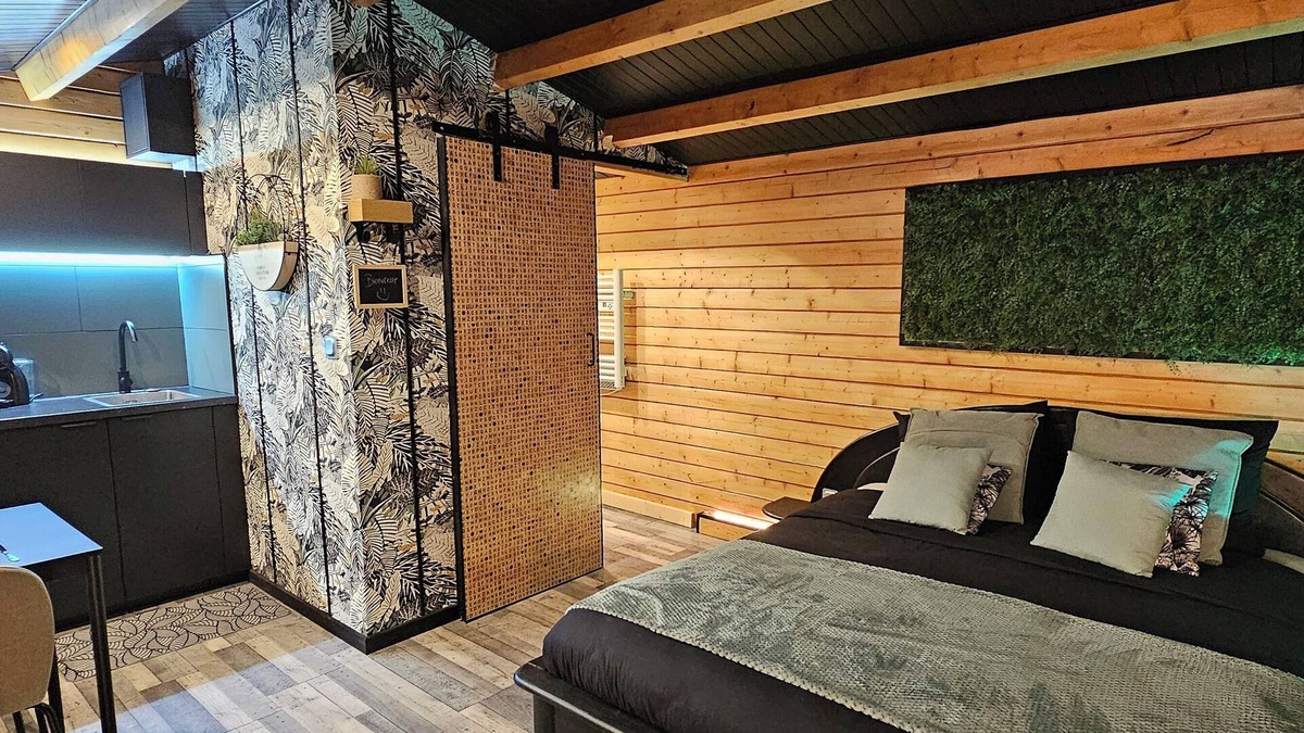 Le Luc Ski Chalet | Cosy "La Petite Dolce" chalet with breathtaking views