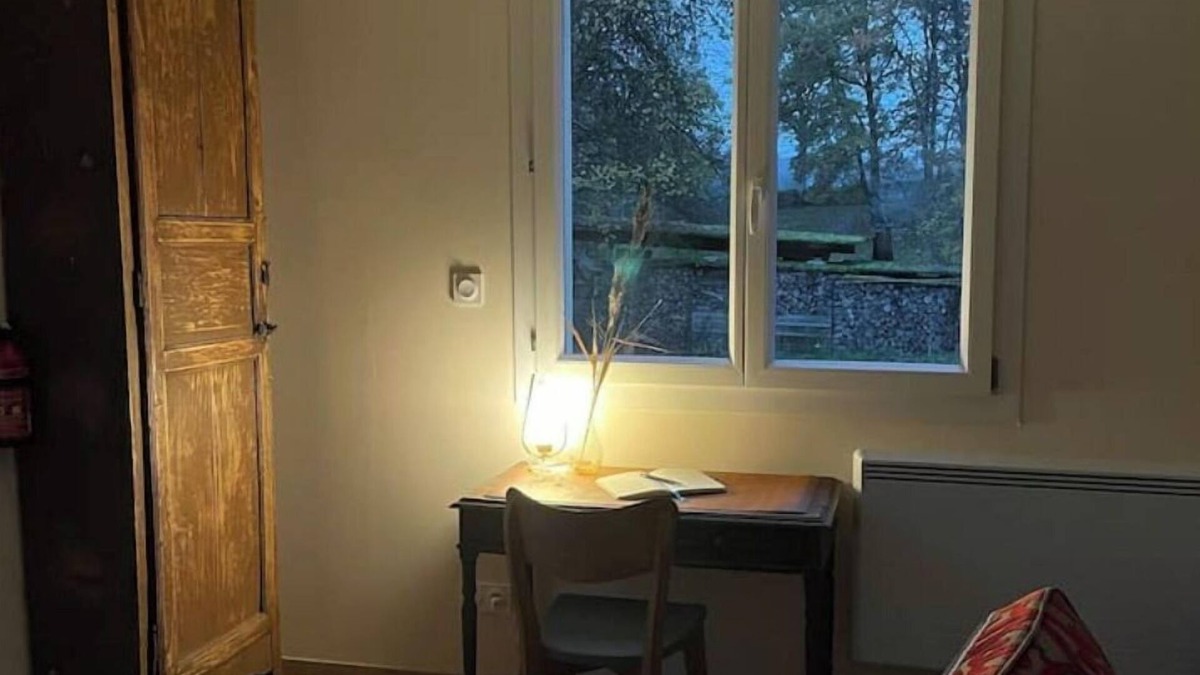 Vaudeurs House | Cosy little house at the foot of the forest