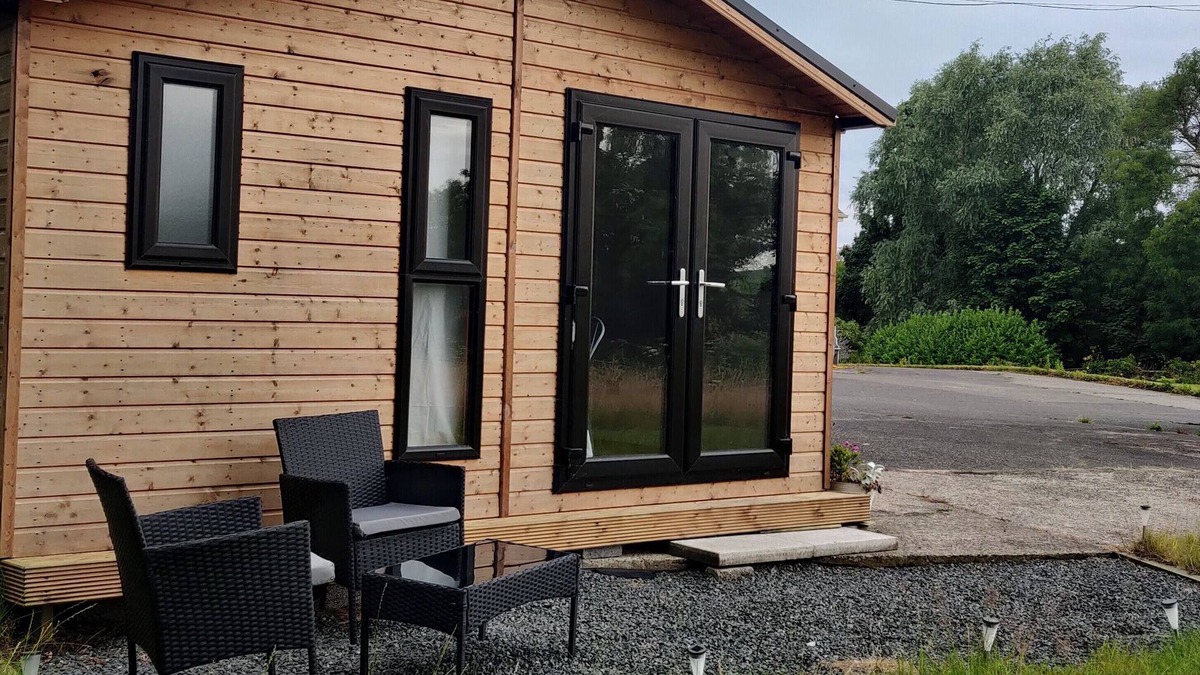 Comber Cabin | Cosy Log Cabin - views of Scrabo Tower