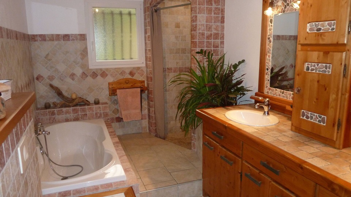 Figari House | Cosy nest between sea and mountains - Rated 3 stars