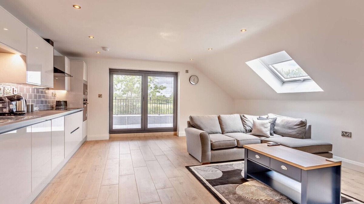 Highfields Caldecote Apartment | Cosy Nook Five - Two Bedroom Apartment, Sleeps 4