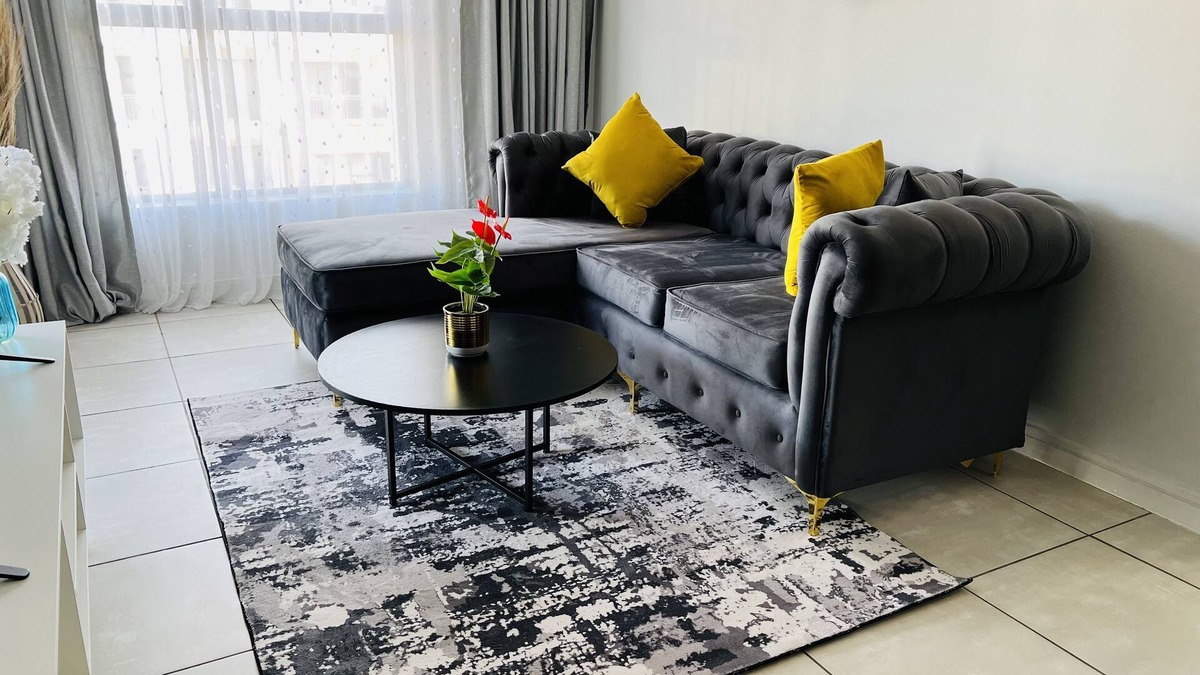 Silver Lakes Apartment | Cosy Pretoria Apartment nHome away from home.