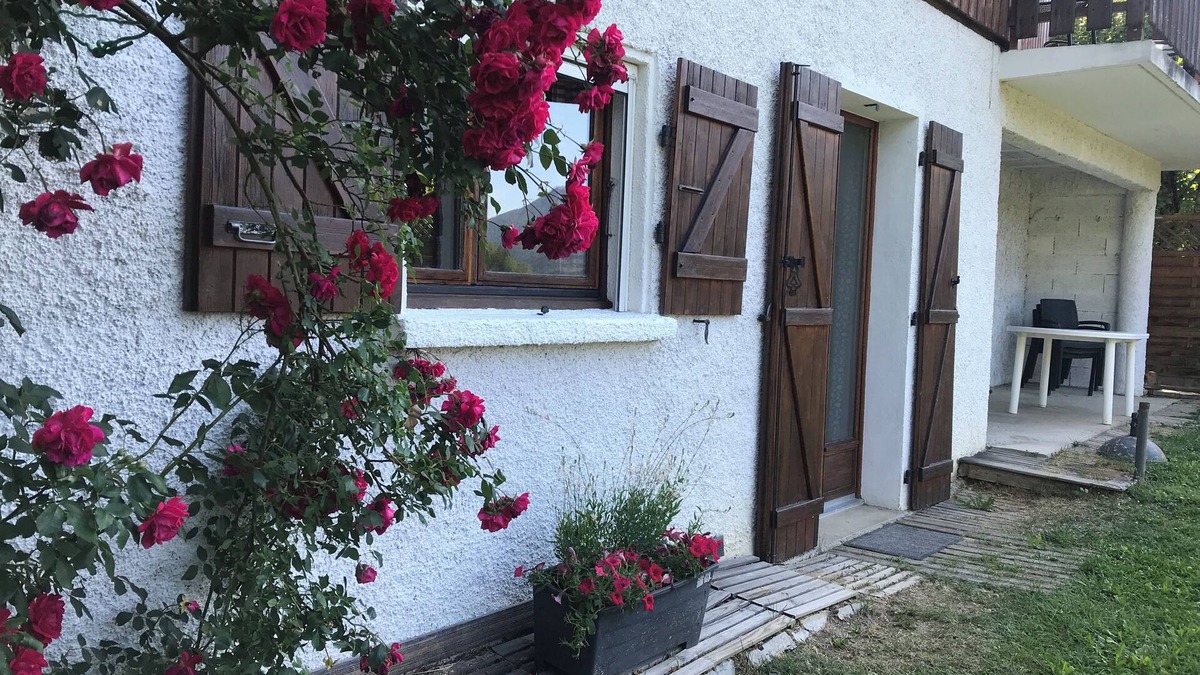 Aillon-le-Jerune Apartment | Cosy property in stunning Bauges National Park, French Alps. Ski cycle hike