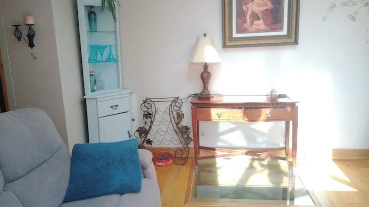 Llandovery Cottage | Cosy Rural Gilbert Hights Llandovery Cynghordy