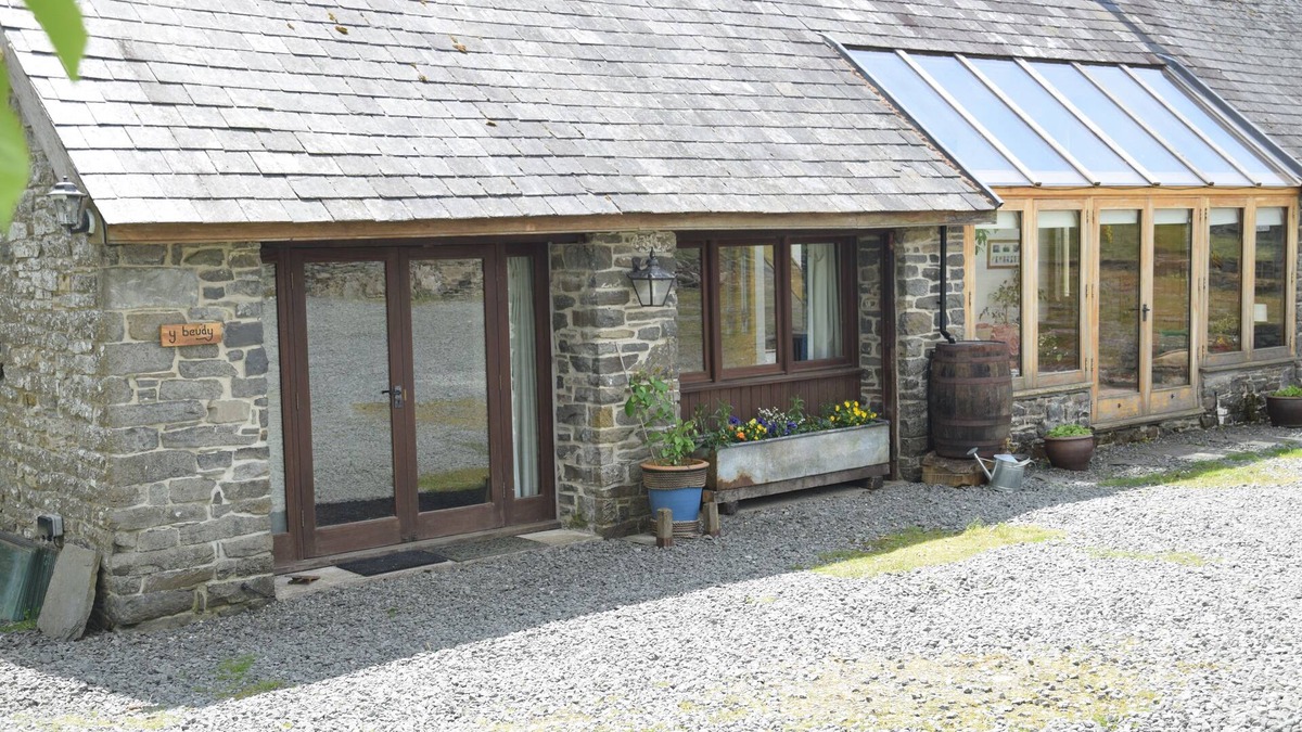 Erwood Cottage | Cosy rural hideaway