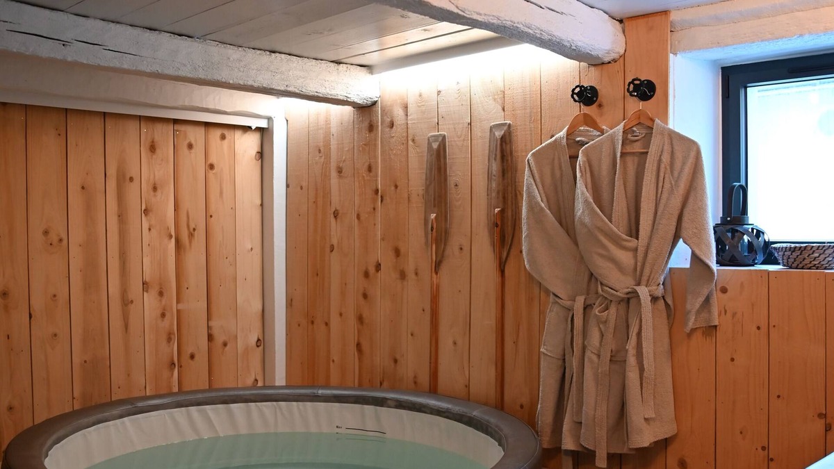 Guerande House | Cosy salt worker's house with private spa - La Baule & Guérande