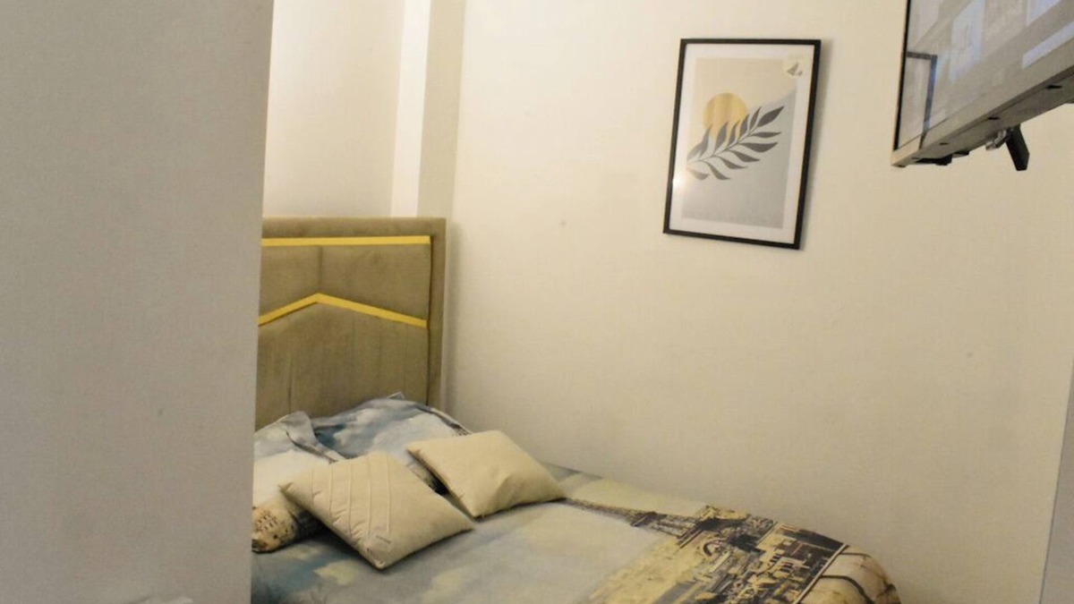 Arnouville Apartment | Cosy studio 20 minutes from Paris