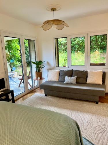 Louveciennes Apartment | Cosy studio - A 2 pas de Paris et de Versailles