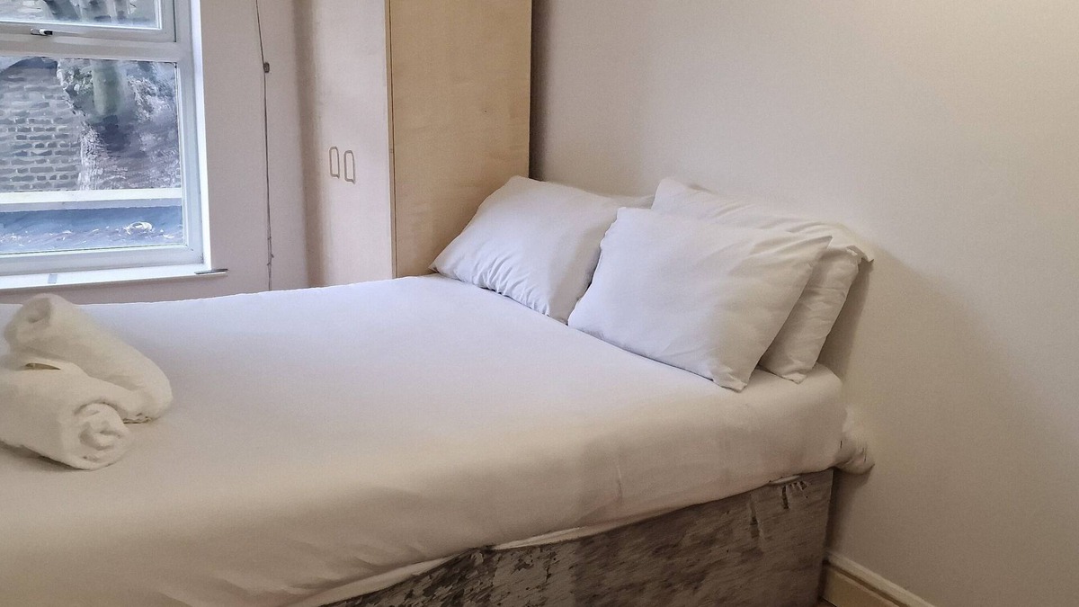 Camberwell Green Apartment | Cosy Studio at Camberwell Zone 2