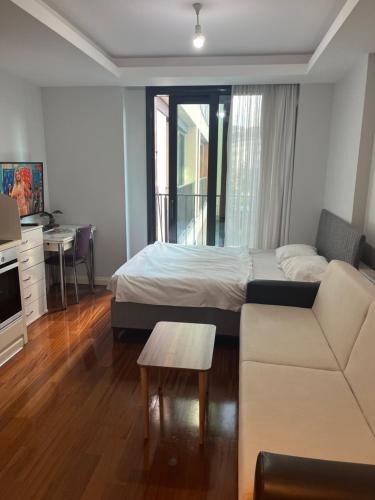 Taksim Apartment | Cosy Studio Flat -One Room in a new residence near Taksim