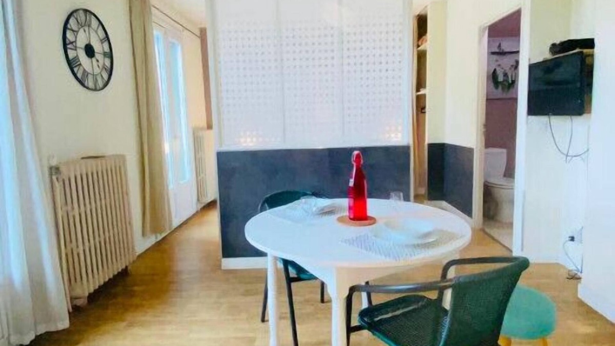 Cran-Gevrier Apartment | Cosy studio just a stone's throw from the old town