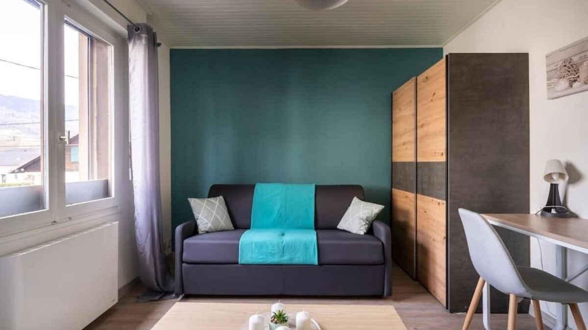 Cluses Apartment | Cosy studio near the center + free parking