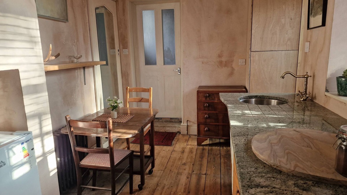 New Cross Apartment | Cosy Studio New Cross