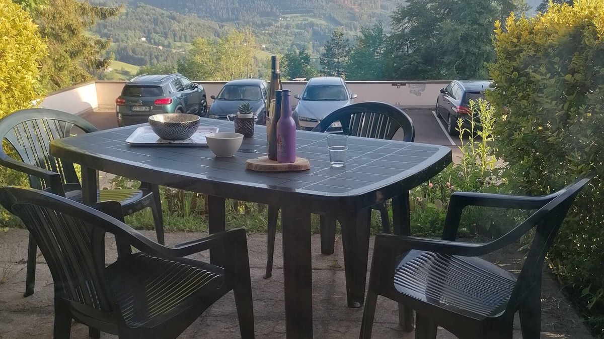 Le Tholy Apartment | Cosy studio with mountain view