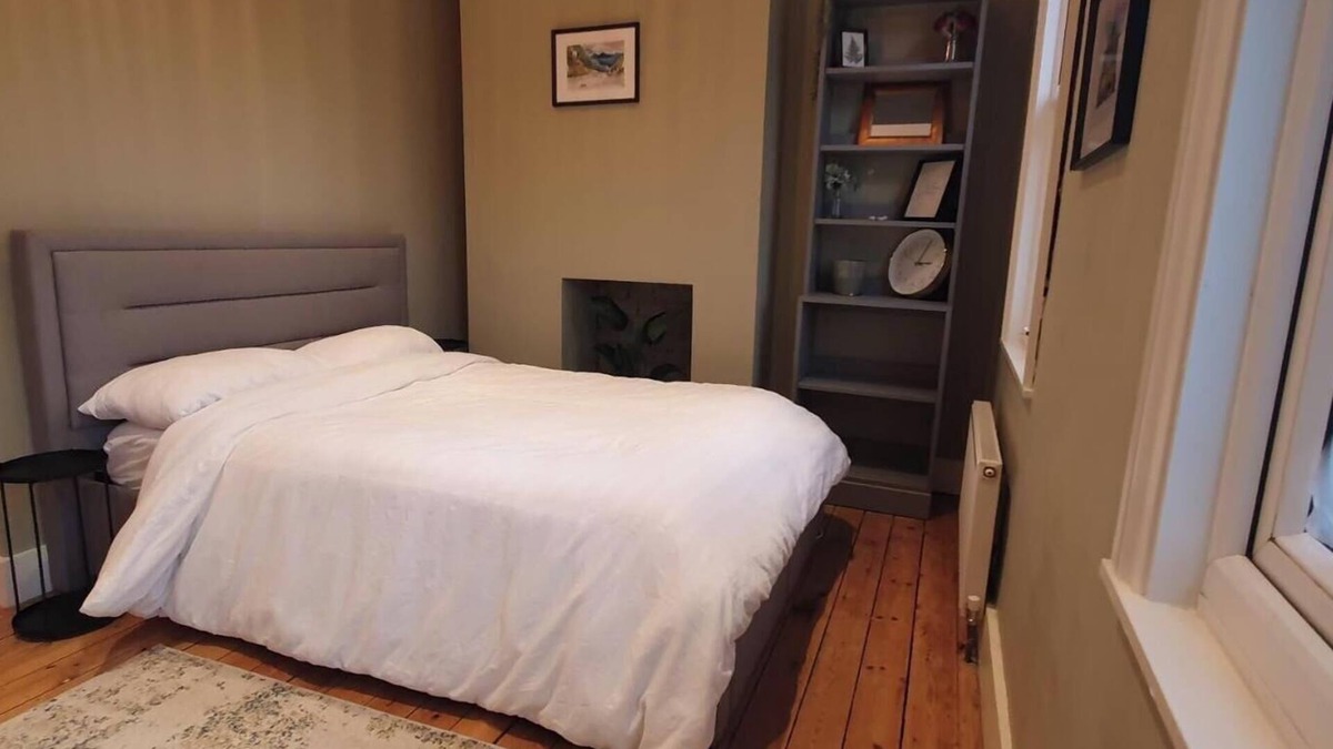 Newham Apartment | Cosy & Stylish Stay in Vibrant East Ham