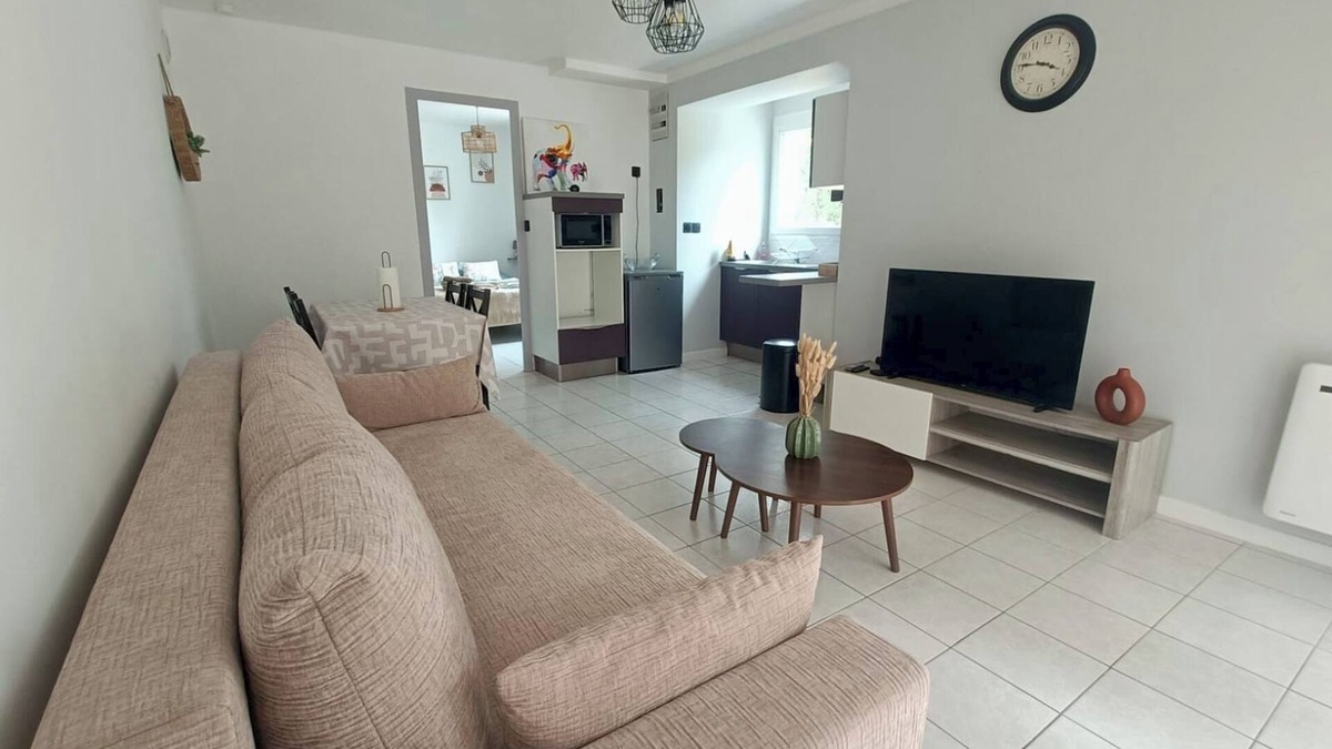 Saint-Aignan-Grandlieu Apartment | COSY T1 NEAR NANTES AIRPORT