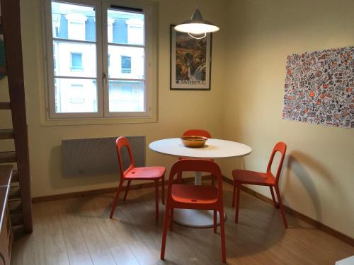 Cauterets Apartment | Cosy T2 mezzanine pour 4 personnes