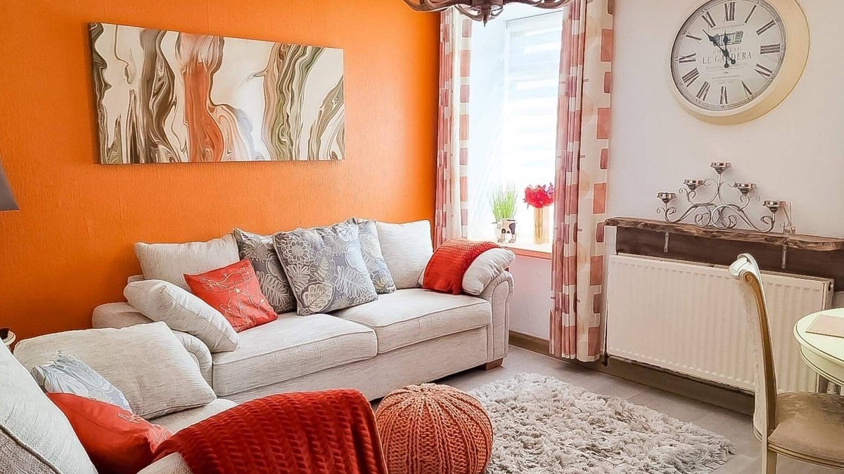 Fraserburgh House | Cosy Traditional Built House in a Historical Rural Village