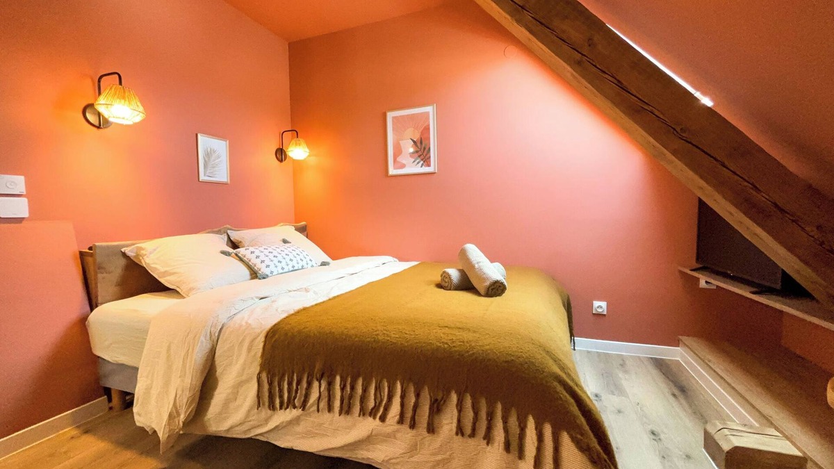 Sarreguemines Apartment | Cosy under the roof - Charm and modernity