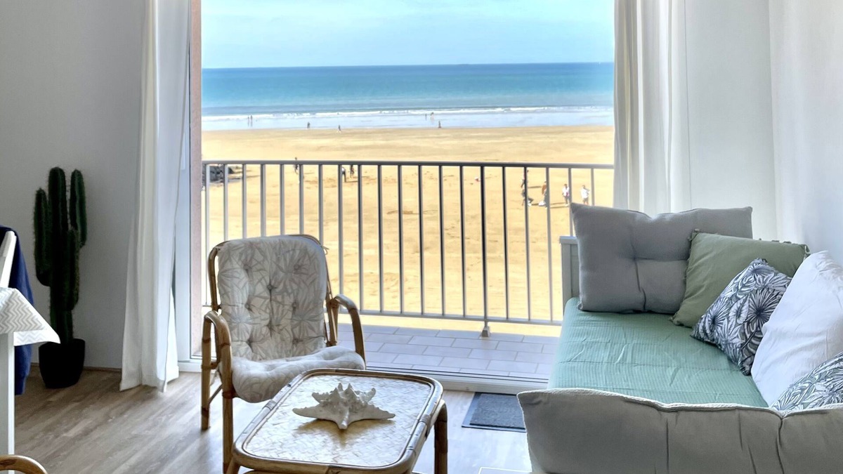 Pleneuf-Val-Andre Apartment | Cosy waterfront studio Sea view