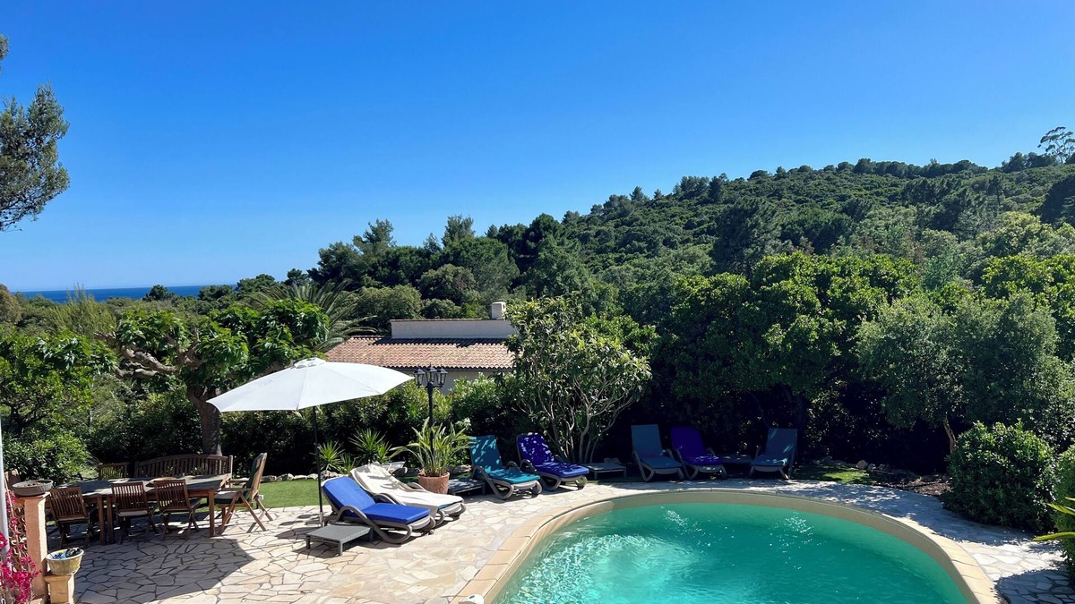 La Croix-Valmer Resort | Cote d'Azur, La Croix Valmer Golf de St Tropez, Villa with pool & sea view