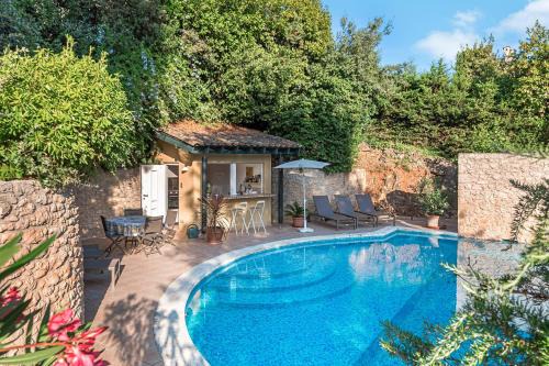 Saint-Paul-de-Vence Villa | Cote D'azur Villa avec pisicine
