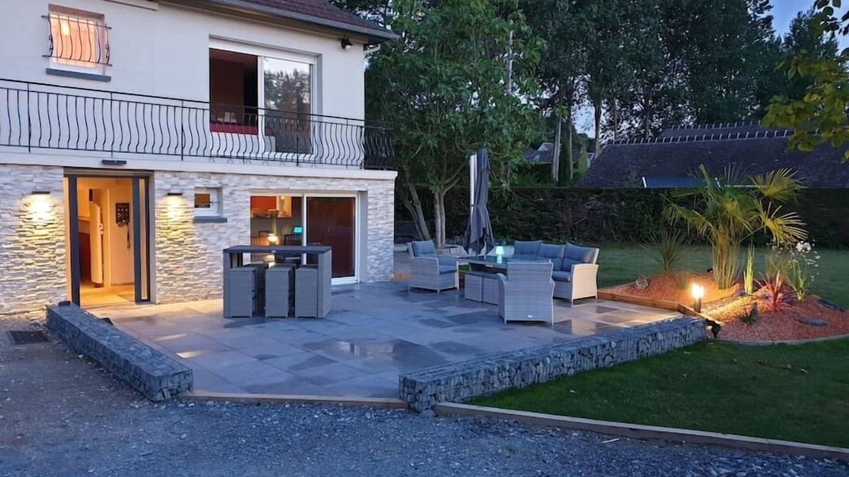 Ver-sur-Mer House | Côté Mer - Private garden 200m from the beach