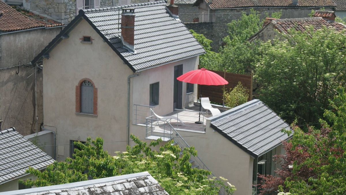 Villefranche-de-Rouergue Cottage | Cottage the house in the alley.