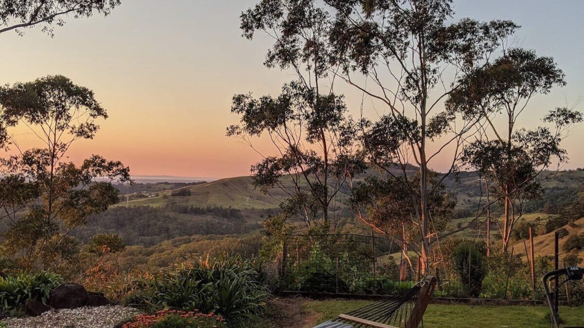 Balmoral Ridge Cottage | COTTAGE 1 · Maleny-Montville Cottages #1 - 2 bed ocean views