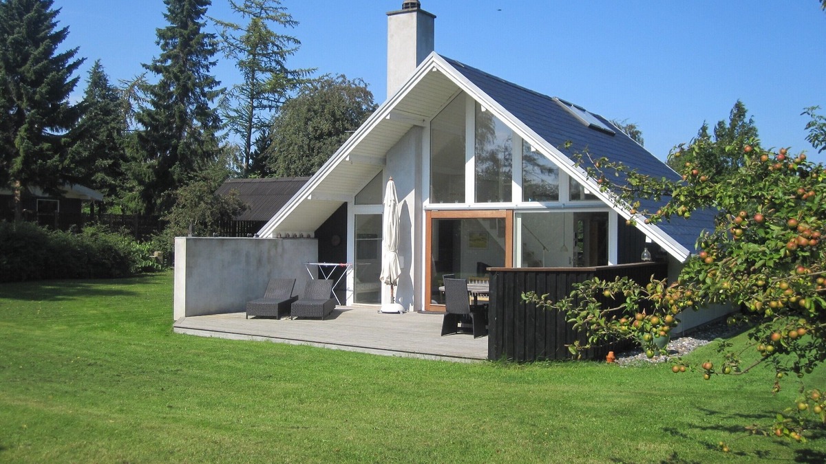 Stege Cottage | Cottage 100 m from Beach
