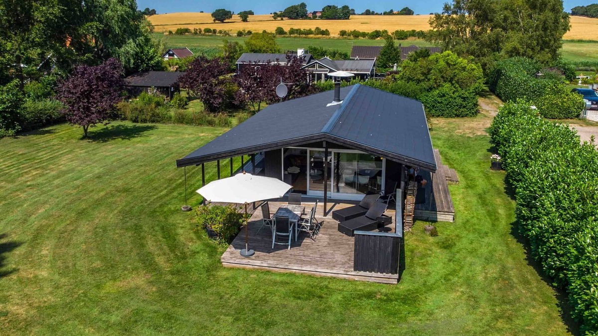 Stege Cottage | Cottage 150 m from Beach