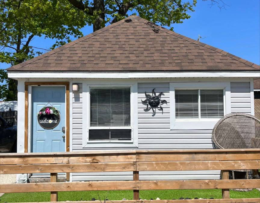 Wasaga Beach Cottage | Cottage ∙ 2 bedrooms ∙ 5 guests