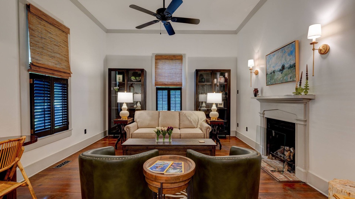 Thomasville House | Cottage 229 - Downtown Historic Thomasville Getaway