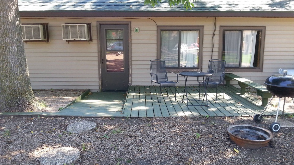 Osakis Cabin | Cottage 4 is great for family gatherings, & fishing on Lake Osakis!