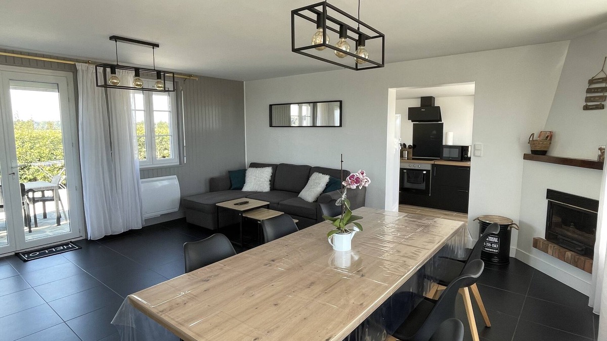 Lestre House | Cottage 50 m from the beach, sea view