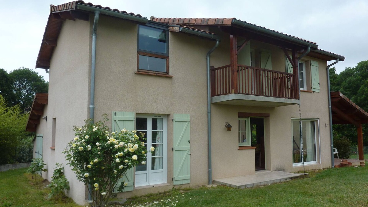 Soueich House | Cottage at the foot of the Pyrenees