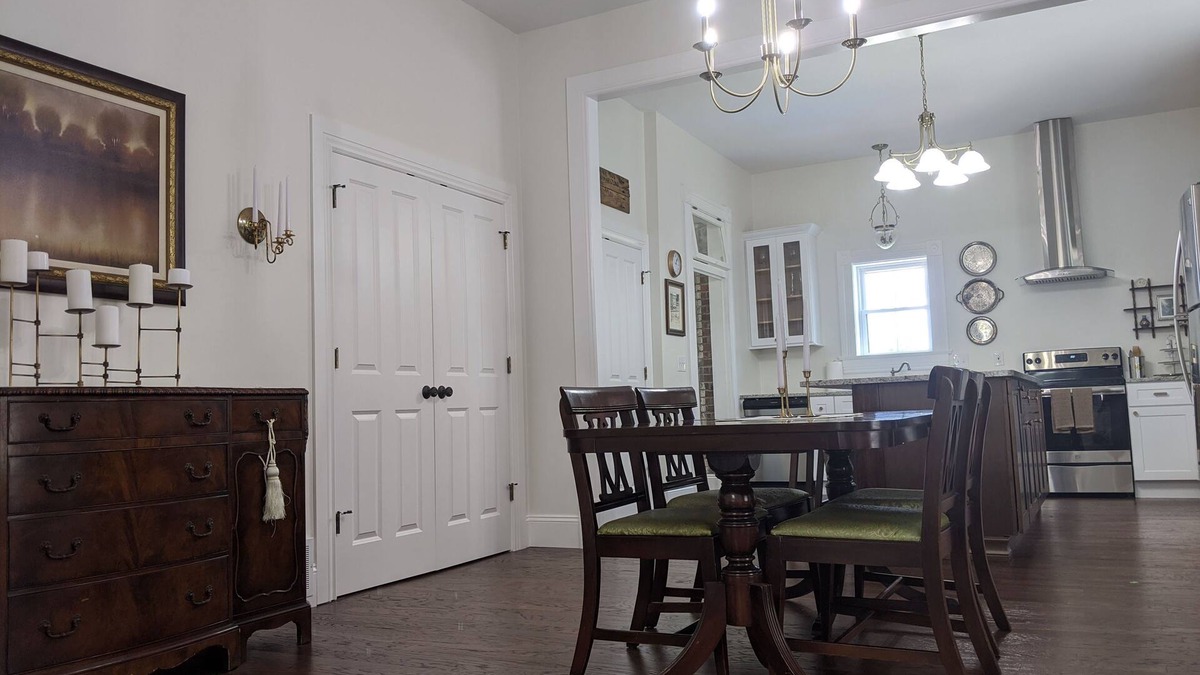 Cape Girardeau House | Cottage at the Market in Historic Downtown Cape Girardeau