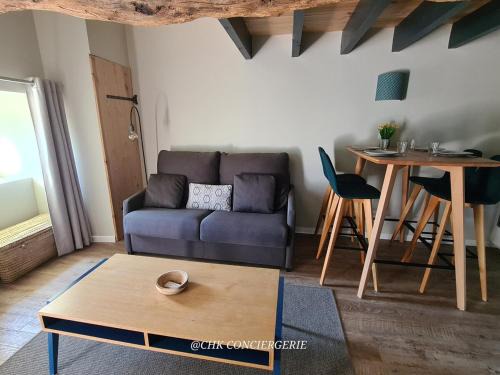 Saint-Michel-Mont-Mercure House | Cottage Authentique avec Mezzanine proche du Puy duFou
