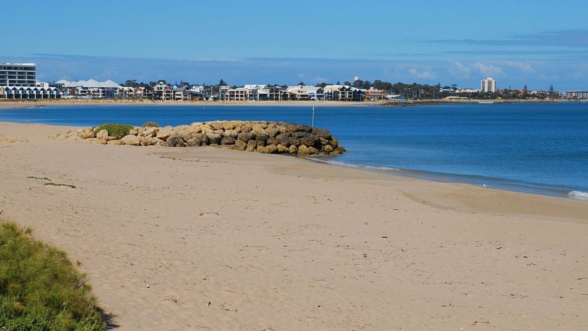 Mandurah House | Cottage by the Sea Mandurah, Comfortable, Family, Doggy Friendly, Location plus.