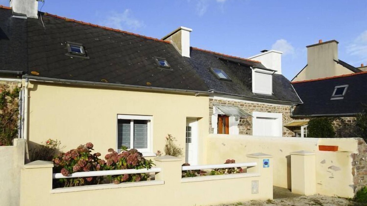 Paimpol House | Cottage by Goëlo Coast with Sea Views