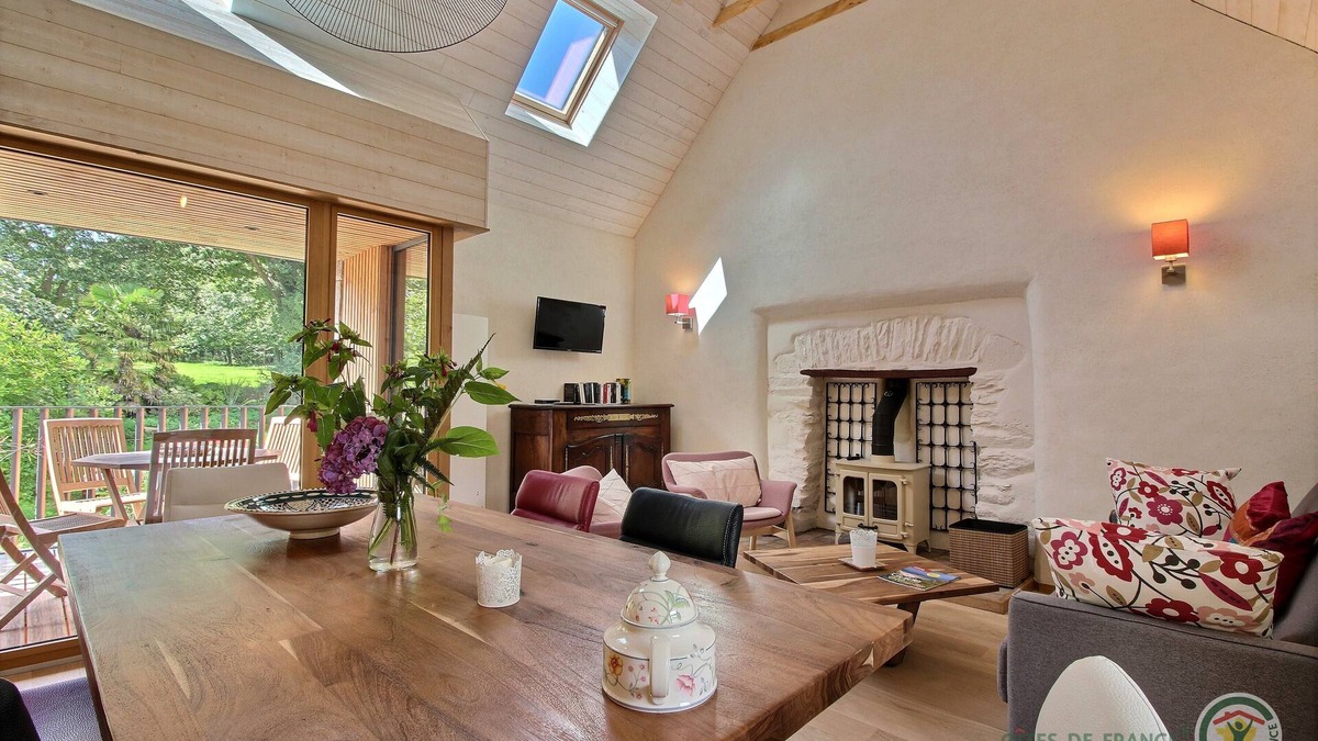 Brelidy House | Cottage Camelia in a Manor between Land and Sea
