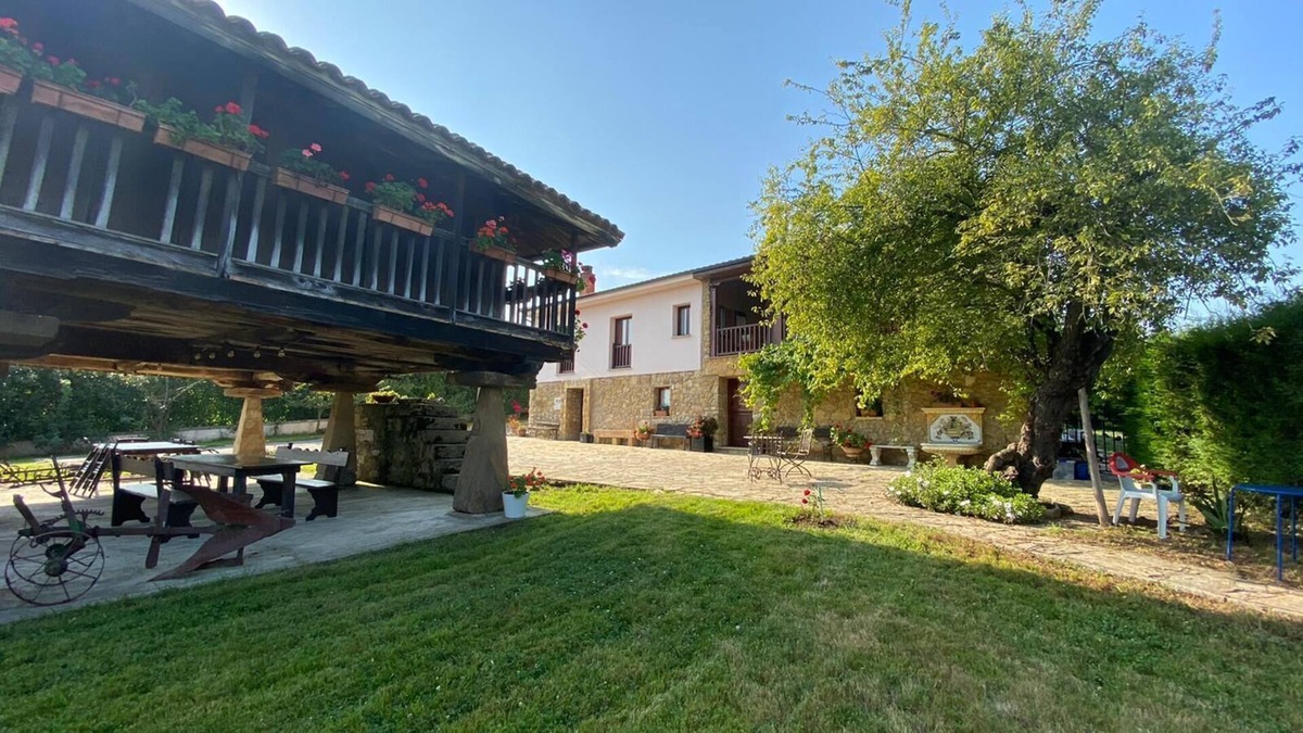 Santa Marina de Oblanca Cottage | Cottage Casona de Latores