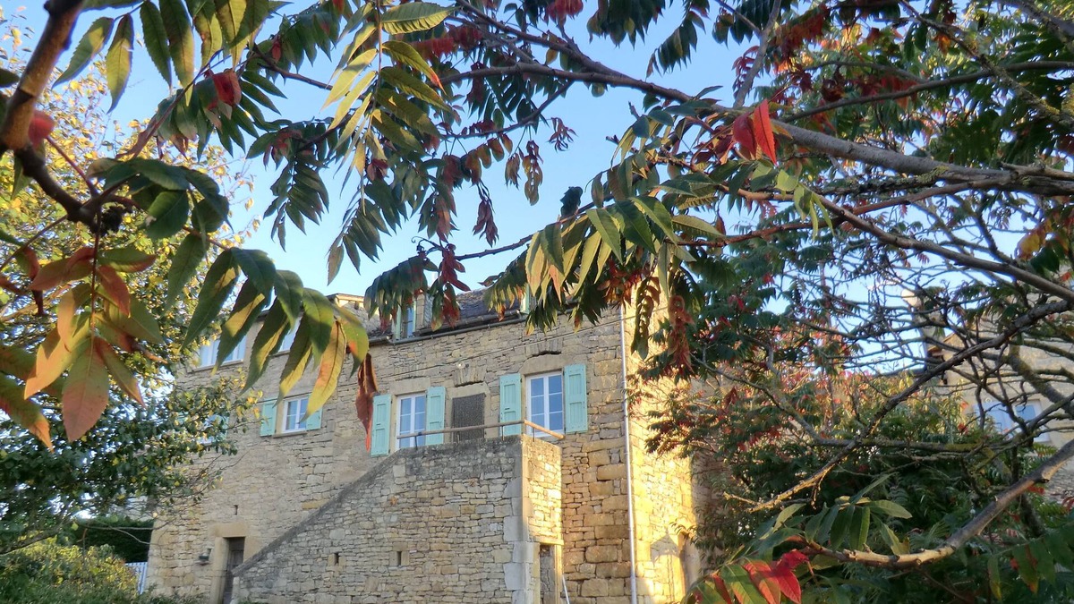 Pierrefiche Cottage | COTTAGE character 3 ears in the hamlet in the countryside near St Geniez olt