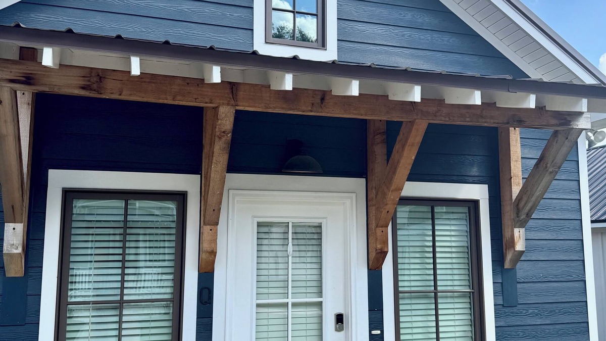Auburn Cottage | Cottage District Q