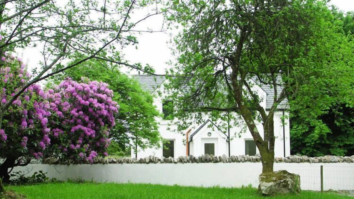 Dromahair House | Cottage, Dromahair