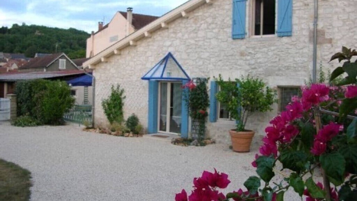 Souillac House | Cottage for 2 people with large private terrace and parking space