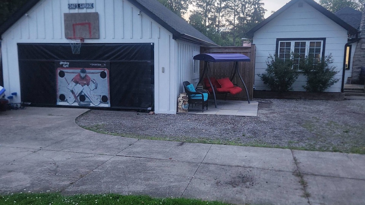 Fort Erie Cottage | Cottage for rent! Nature's Paradise with park like setting, no rear neighbour's!