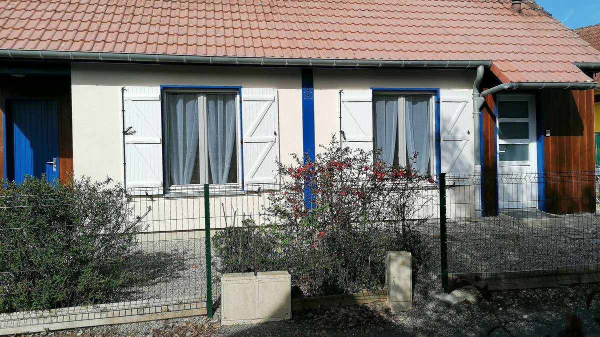 Giffaumont-Champaubert Cottage | Cottage Les Rives du Lac